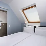 Guestified Barbarossa Hotel Ratingen