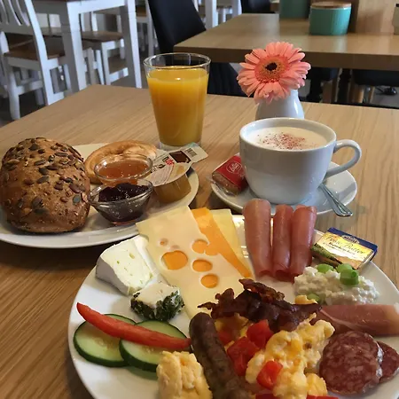 Guestified Barbarossa 3*