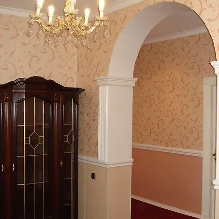 Guestified Barbarossa Hotel 3*