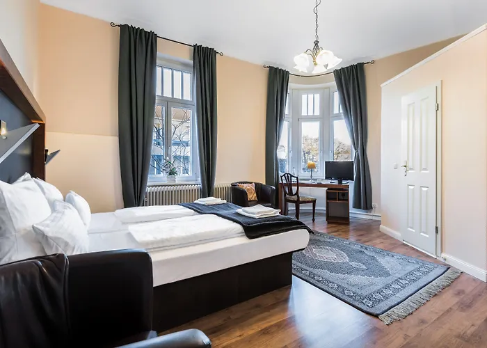 Guestified Barbarossa Hotel