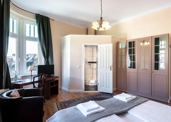 Guestified Barbarossa 3* ראטינגן