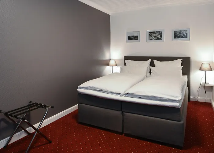 Guestified Barbarossa Hotel