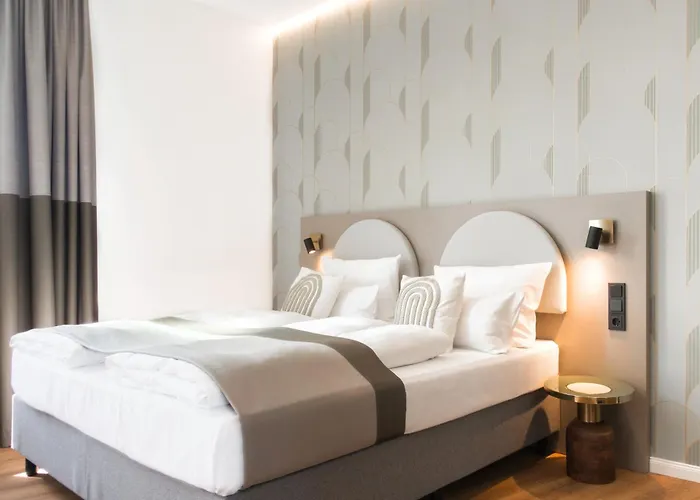 Guestified Barbarossa Hotel 3*